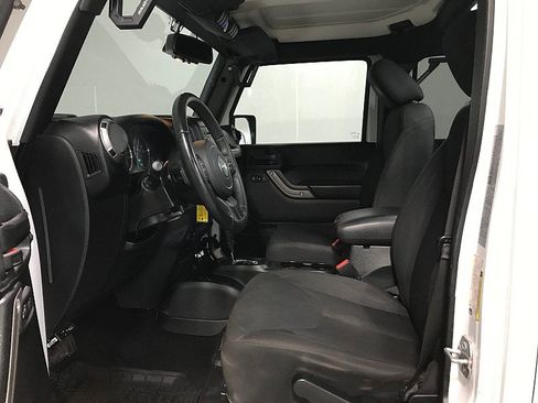 Used 2016 Jeep Wrangler Unlimited Sport w/ Quick Order Package 24S AWD/4WD image 10
