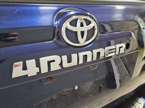 Used 2019 Toyota 4Runner SR5 Premium AWD/4WD image 38