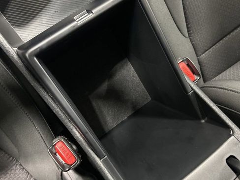 Used 2025 Kia Sportage LX image 24