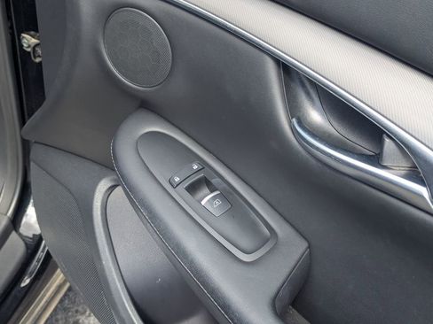 Used 2024 INFINITI QX50 Luxe image 39