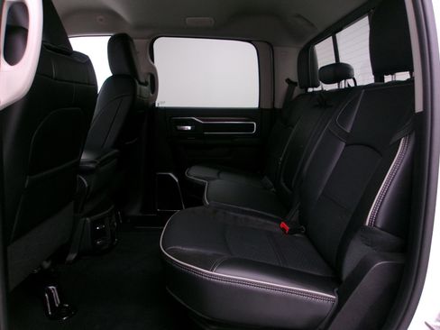 Used 2024 RAM 2500 Laramie AWD/4WD image 9