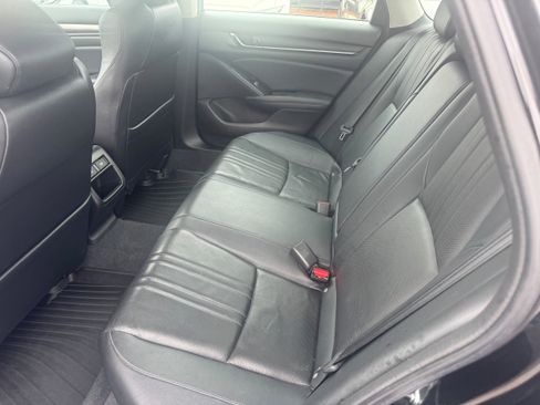 Used 2022 Honda Accord Sport Special Edition image 10
