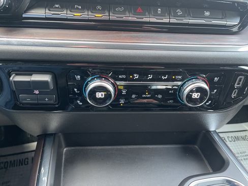 Used 2023 GMC Sierra 1500 SLT w/ SLT Premium Plus Package image 20