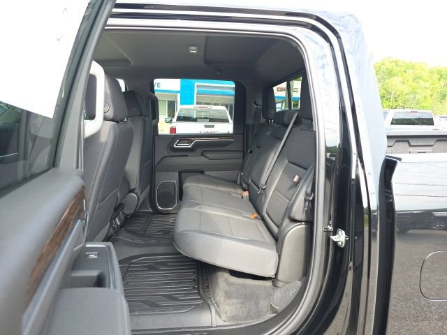 New 2026 GMC Sierra 3500 SLE w/ SLE Value Package AWD/4WD image 7