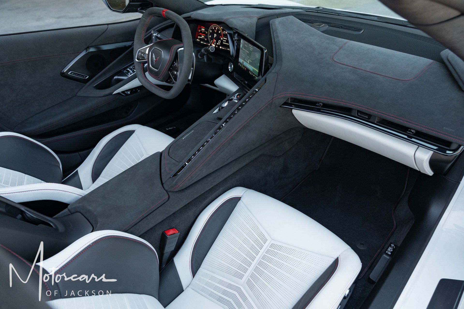 Used 2023 Chevrolet Corvette Stingray Premium Conv w/ Z51 Performance Package RWD image 19
