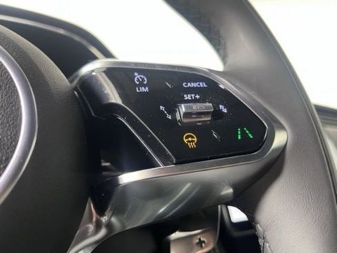 New 2026 Jaguar F-PACE R-Dynamic S image 23