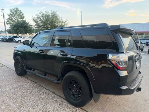 Used 2024 Toyota 4Runner SR5 image 4