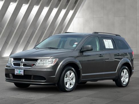 Used 2017 Dodge Journey SE w/ Flexible Seating Group FWD image 8