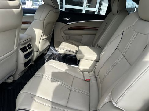 Used 2017 Acura MDX SH-AWD w/ Advance Package image 12