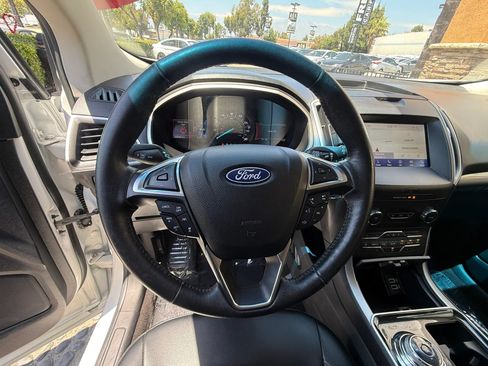 Used 2020 Ford Edge SEL w/ Convenience Package FWD image 31