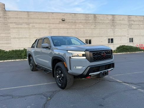Used 2024 Nissan Frontier PRO-4X w/ Pro Premium Package AWD/4WD image 3