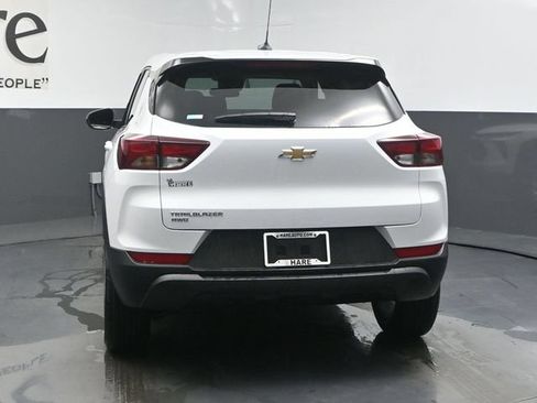 New 2026 Chevrolet TrailBlazer LS w/ LS Convenience Package AWD/4WD image 13