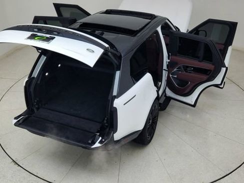 Used 2023 Land Rover Range Rover SE image 88