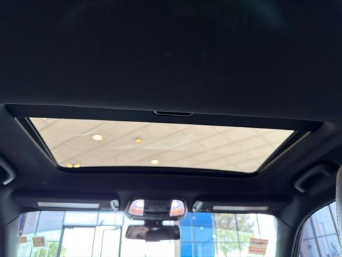 Used 2021 Dodge Charger Scat Pack RWD image 17
