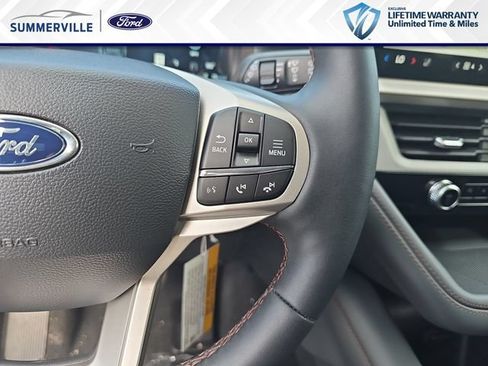 New 2026 Ford Explorer Active w/ Active Comfort Package RWD image 22