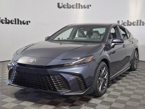 New 2026 Toyota Camry SE FWD image 3