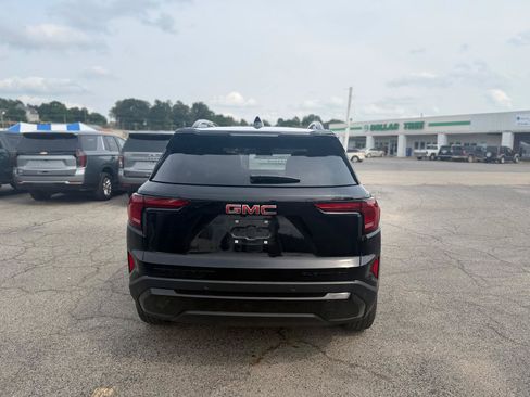 Used 2026 GMC Terrain Elevation w/ Elevation Premium Package AWD/4WD image 4