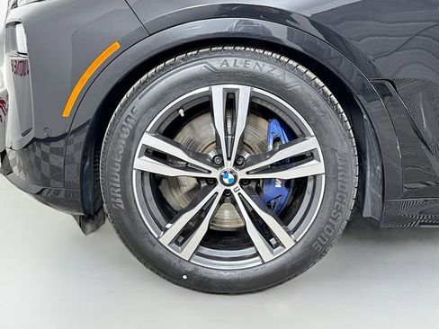 Used 2023 BMW X7 xDrive40i w/ M Sport Package image 33