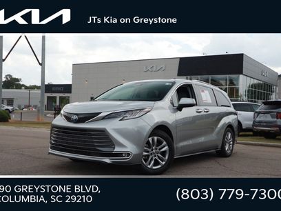 Used 2021 Toyota Sienna Limited