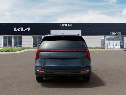 New 2026 Kia Carnival SX w/ SX Dark Edition Package FWD image 8