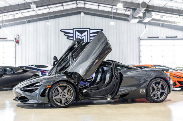 Used 2021 McLaren 720S Performance RWD image 1