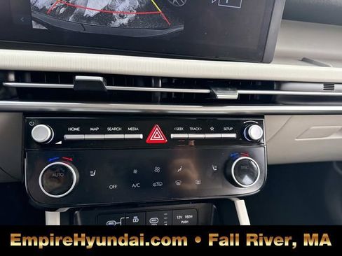 Certified 2025 Hyundai Tucson SEL image 25