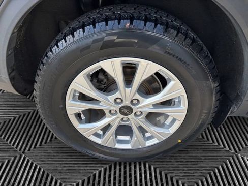 Certified 2023 Ford Escape Active AWD/4WD image 14