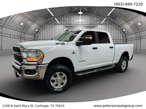 Used 2024 RAM 2500 Big Horn w/ Off Road Package AWD/4WD image 1