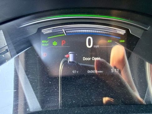 Used 2021 Honda CR-V Touring image 14