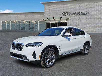 Used 2022 BMW X4 xDrive30i w/ Premium Package 2
