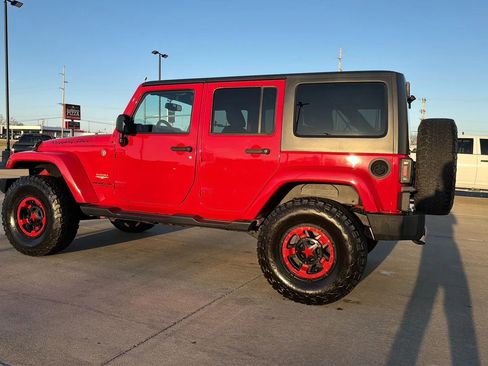 Used 2015 Jeep Wrangler Unlimited Sahara w/ Trailer Tow Group image 10