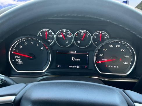 Certified 2021 Chevrolet Silverado 1500 LT Trail Boss w/ Convenience Package II AWD/4WD image 17