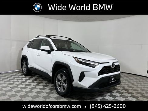 Used 2023 Toyota RAV4 XLE image 1