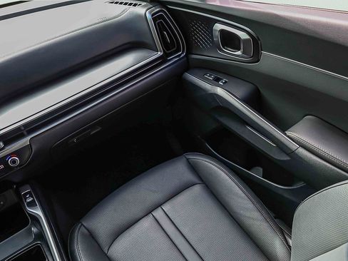 Certified 2026 Kia Sorento S FWD image 17