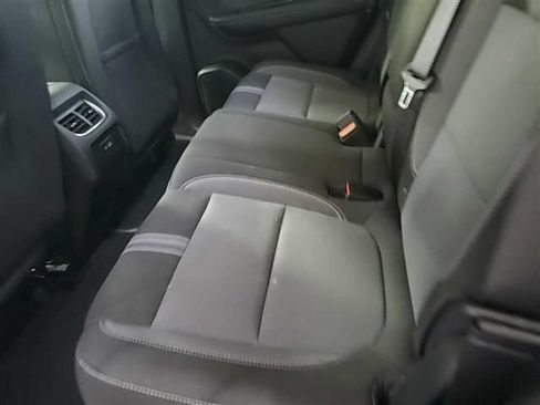 Used 2025 Chevrolet Blazer LT AWD/4WD image 4