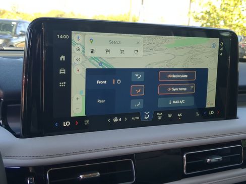 New 2026 Lincoln Aviator 2WD image 18