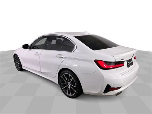 Used 2019 BMW 330i xDrive Sedan w/ Premium Package image 6