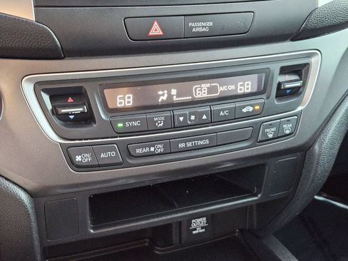 Used 2017 Honda Ridgeline Sport image 23