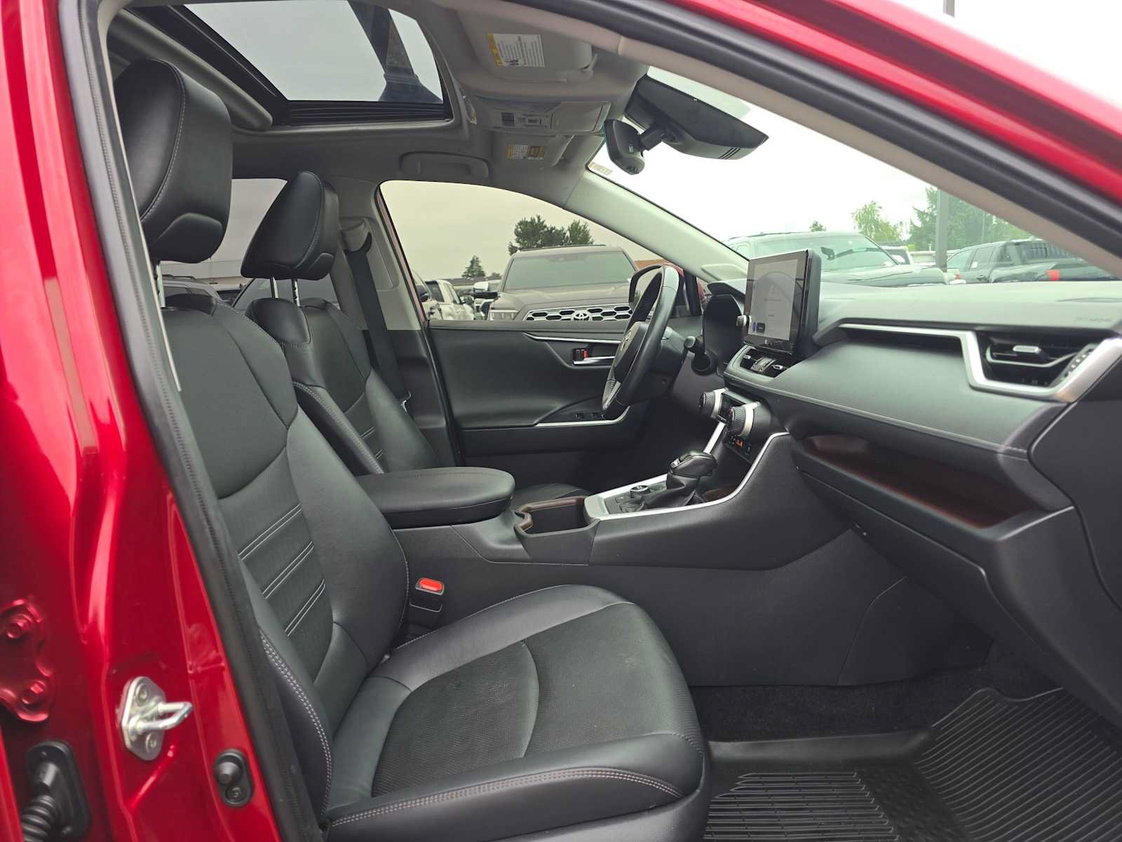 Certified 2023 Toyota RAV4 Limited AWD/4WD image 13