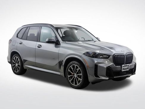New 2026 BMW X5 xDrive40i w/ M Sport Package AWD/4WD image 7