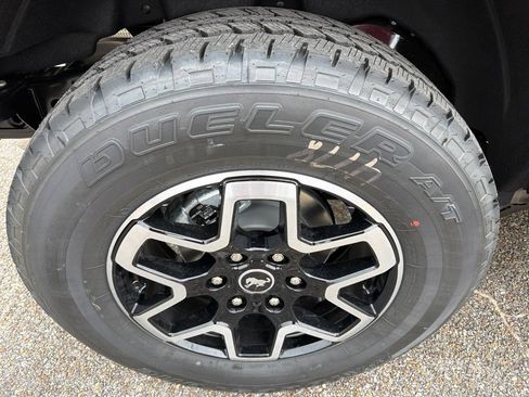 New 2026 Ford Bronco Outer Banks AWD/4WD image 11
