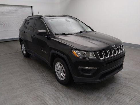 Used 2021 Jeep Compass Sport image 13