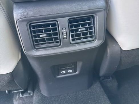 Used 2025 Toyota RAV4 XLE Premium w/ Weather Package AWD/4WD image 15