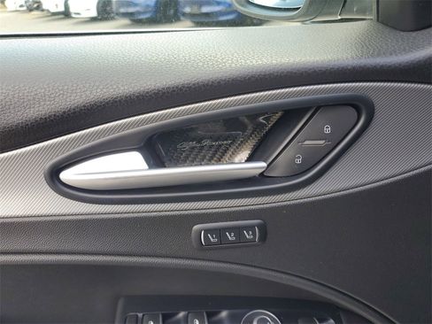 Used 2019 Alfa Romeo Stelvio Ti Sport w/ Quick Order Package 22S Sport image 26