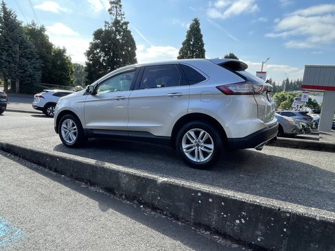 Used 2018 Ford Edge SEL w/ Equipment Group 201A AWD/4WD image 5