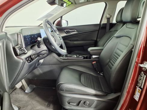 Used 2025 Kia Sportage SX FWD image 17