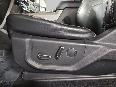 Used 2018 Ford F350 Lariat w/ Lariat Ultimate Package image 22