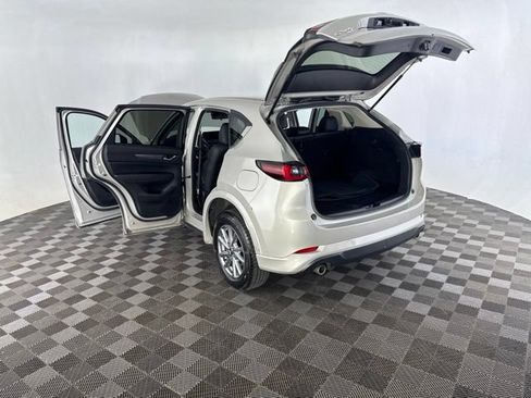 Used 2025 MAZDA CX-5 AWD 2.5 S w/ Select Package image 16