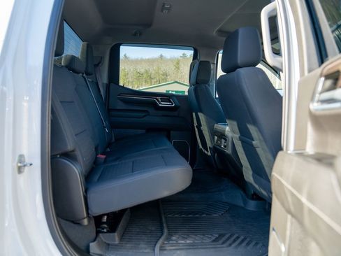 Used 2023 Chevrolet Silverado 1500 RST image 16