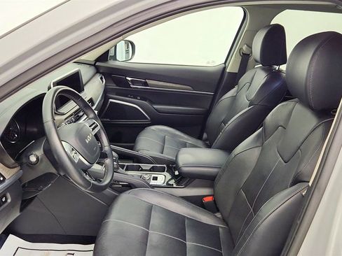 Used 2022 Kia Telluride EX w/ EX Premium Package image 22
